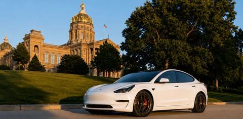 Tesla Model 3 2022