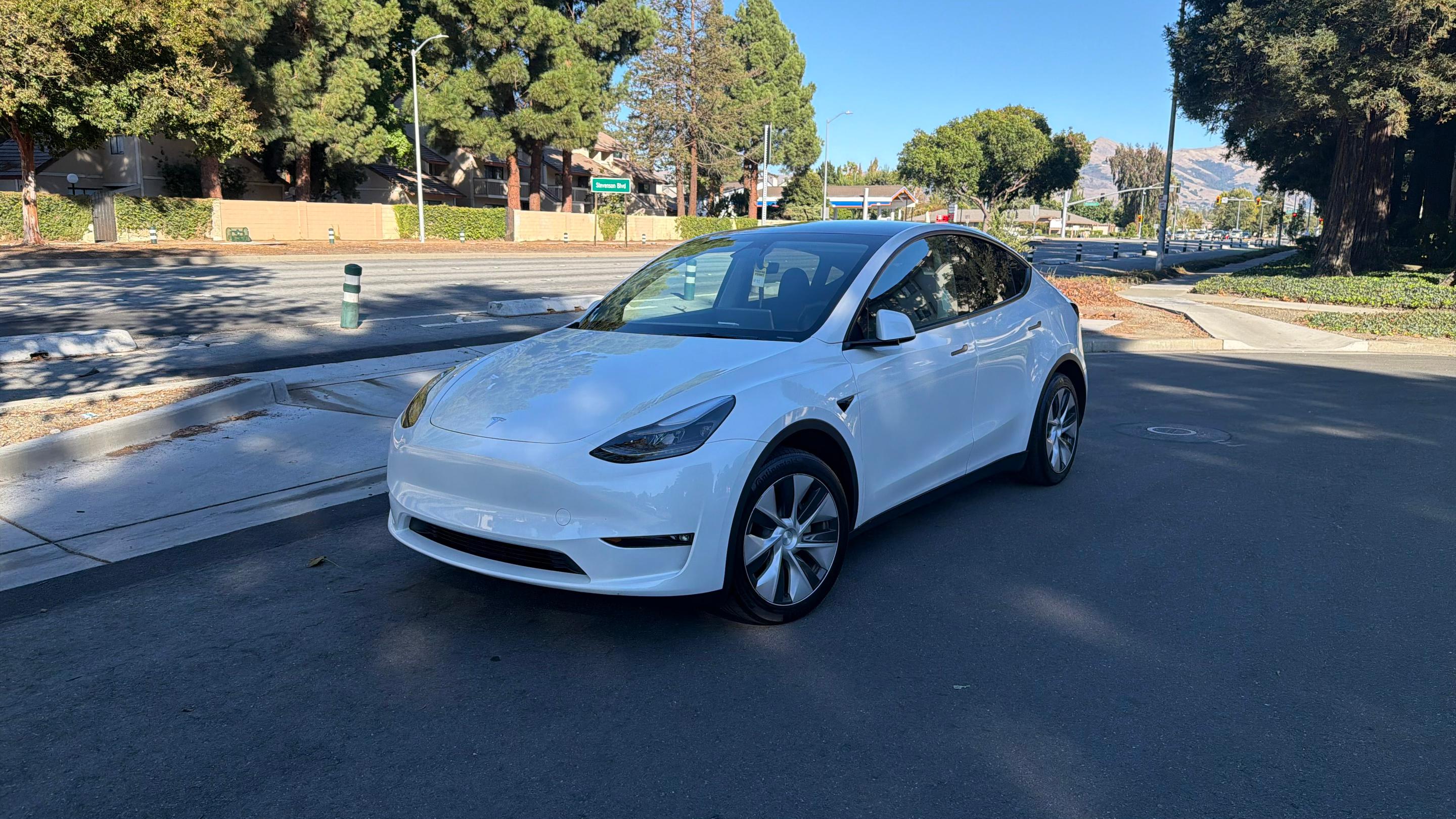 Tesla Model Y 2023 in Fremont, CA