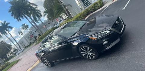 Nissan Altima 2021