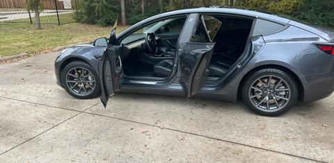 Tesla Model 3 2020