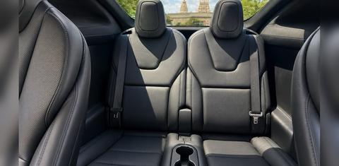 Tesla Model X 2023