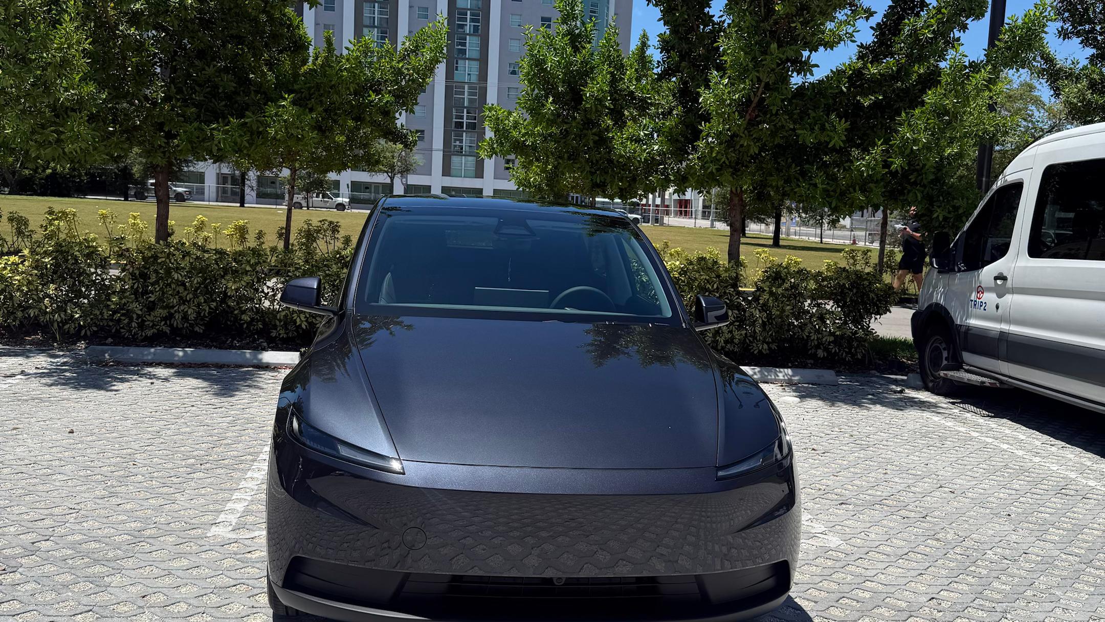 Tesla Model Y 2026 in Miami, FL