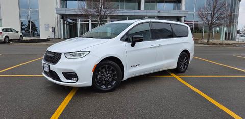 Chrysler Pacifica 2025