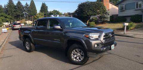 Toyota Tacoma 2017