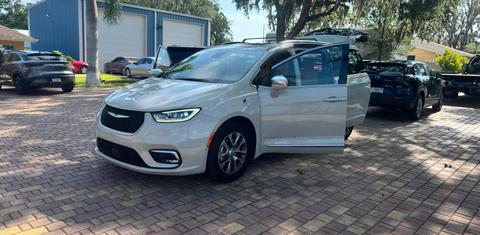 Chrysler Pacifica 2021