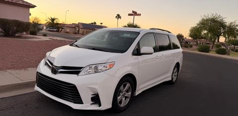Toyota Sienna 2019