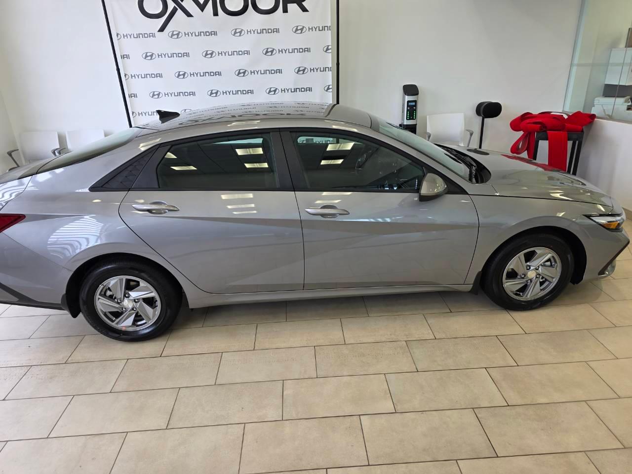 Hyundai Elantra 2025 in Louisville, KY