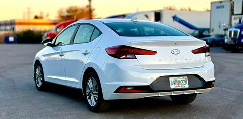 Hyundai Elantra 2020