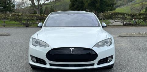 Tesla Model S 2016