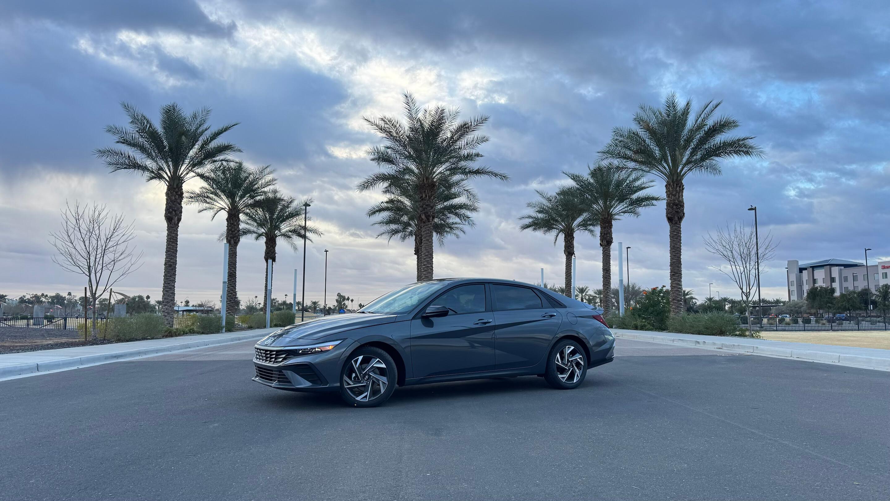 Hyundai Elantra 2025 in Phoenix, AZ