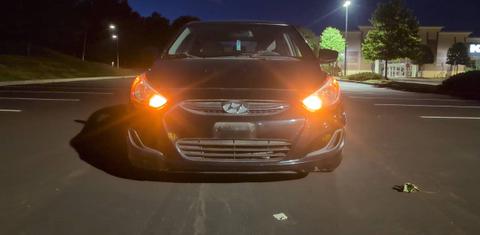 Hyundai Accent 2015