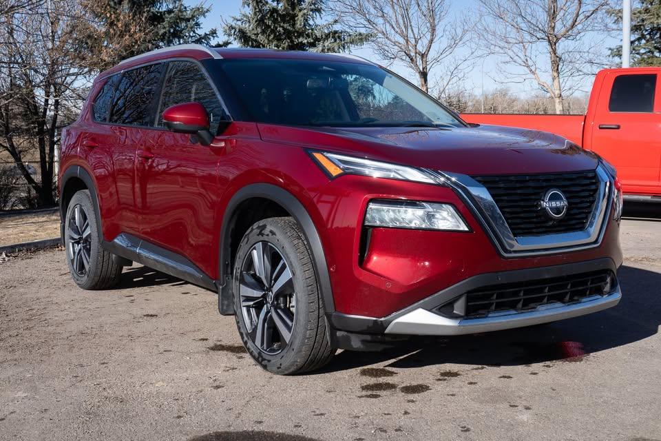 Nissan Rogue 2022 in Calgary, AB