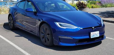 Tesla Model S 2021