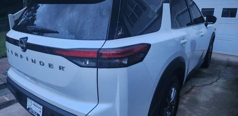 Nissan Pathfinder 2025