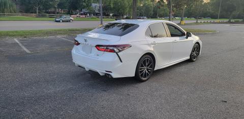 Toyota Camry 2021