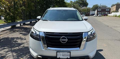 Nissan Pathfinder 2025
