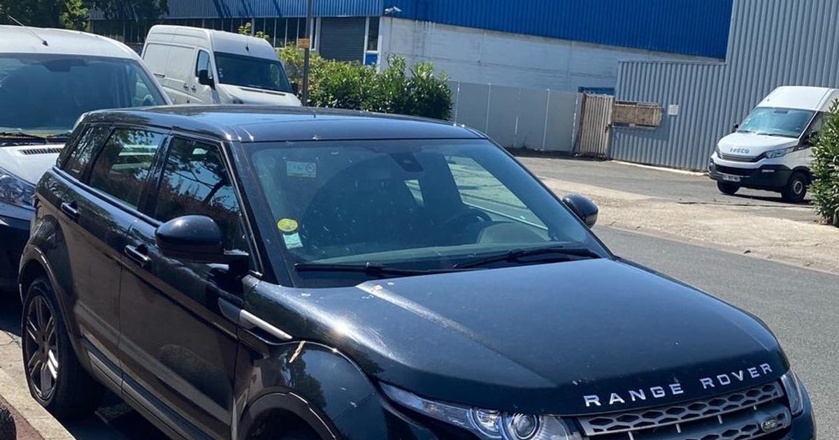 Land Rover RANGE ROVER EVOQUE 2015 rental in Arcueil, IDF by Willy D ...