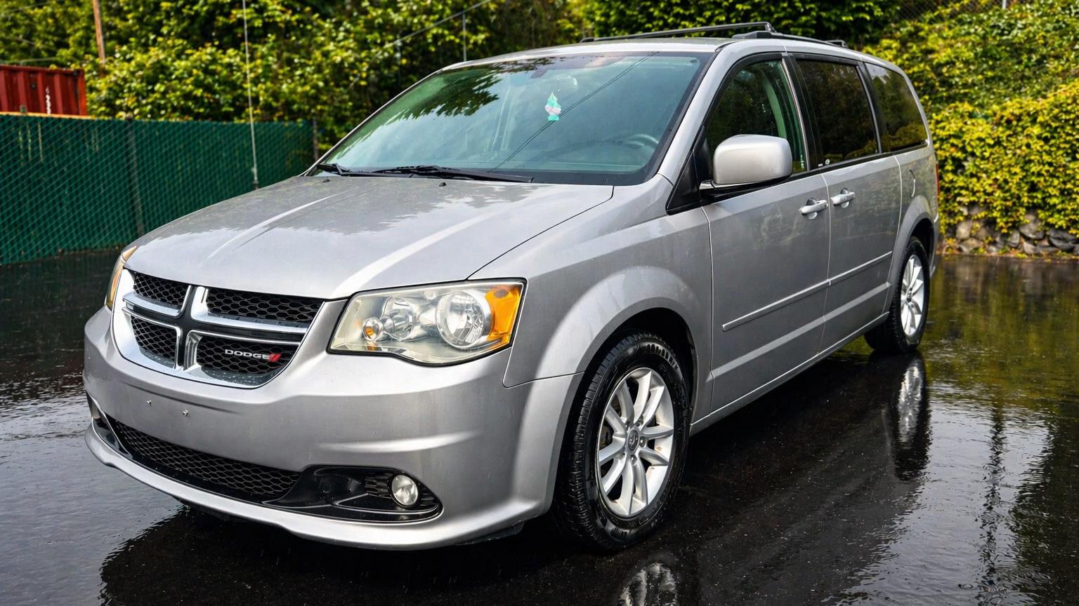 Dodge Grand Caravan 2013 in Renton, WA