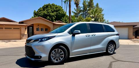 Toyota Sienna 2025