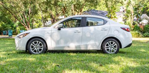Toyota Yaris iA 2017