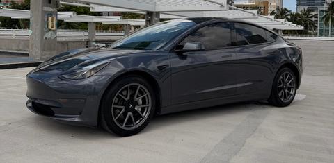Tesla Model 3 2023