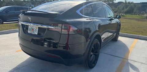 Tesla Model X 2020
