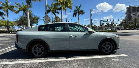 Kia K4 2025