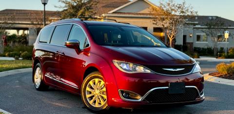Chrysler Pacifica 2017