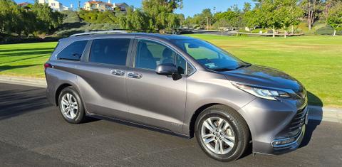 Toyota Sienna 2021