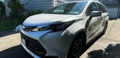 Toyota Sienna 2024