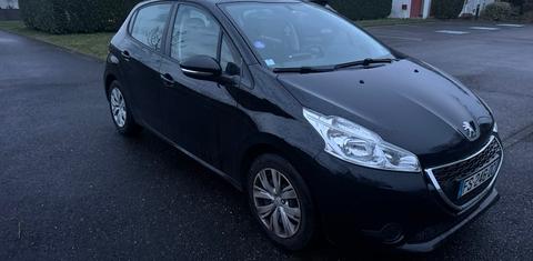 Peugeot 208 2014
