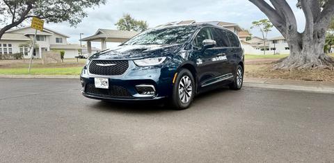 Chrysler Pacifica 2022