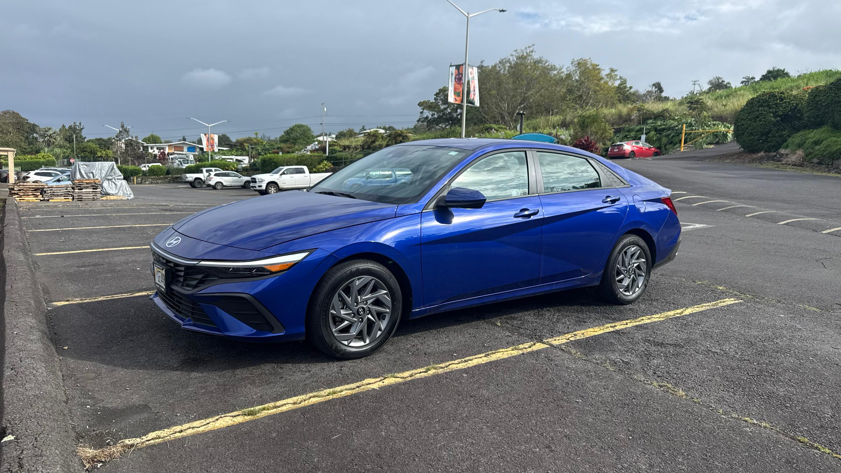 Hyundai Elantra Hybrid 2025 in Kailua-Kona, HI