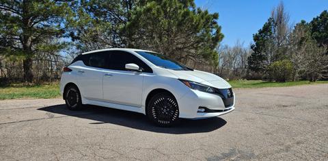Nissan LEAF 2025