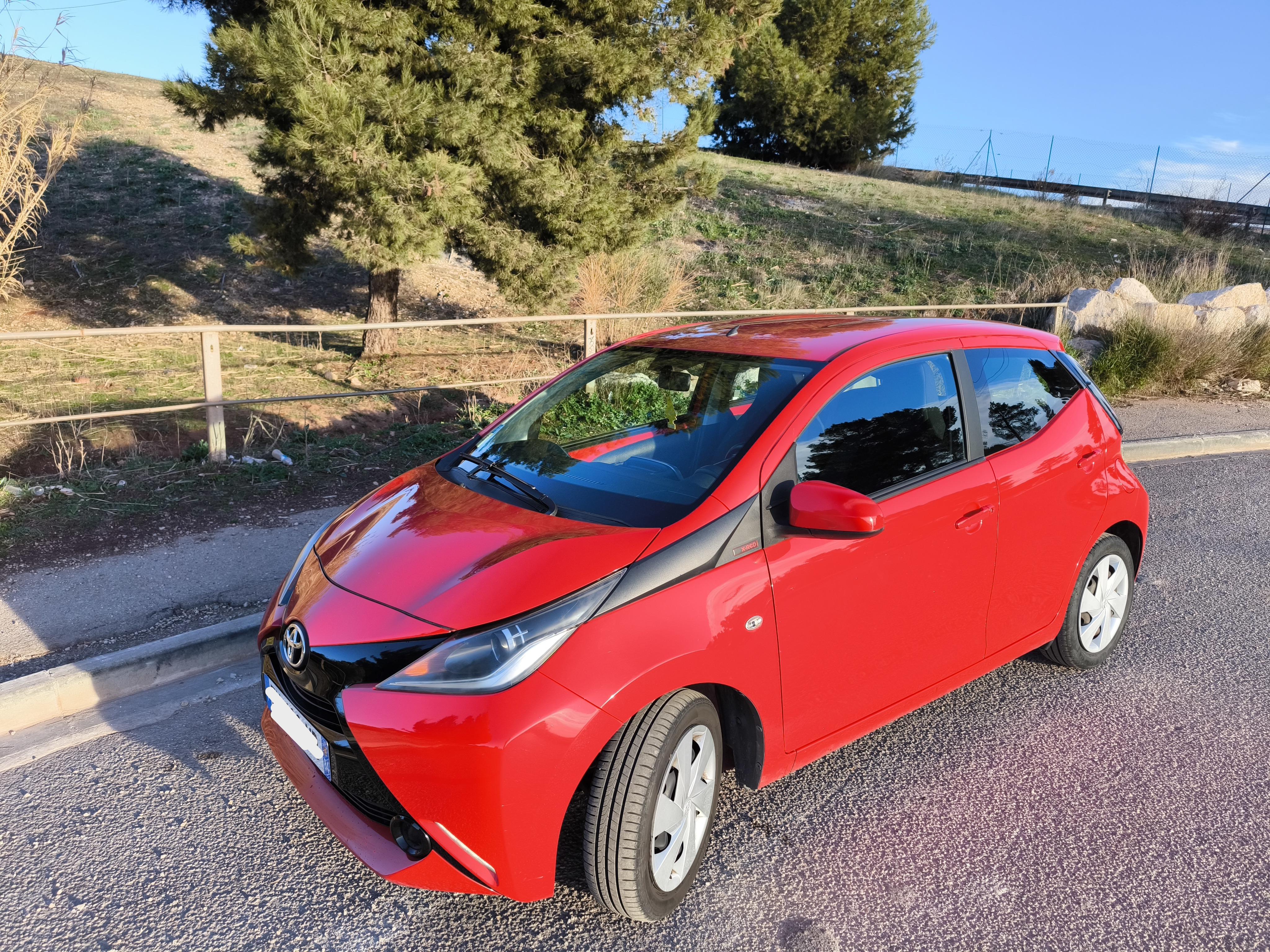 Toyota AYGO 2018 in Aix-en-provence