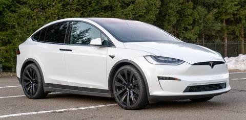 Tesla Model X 2022