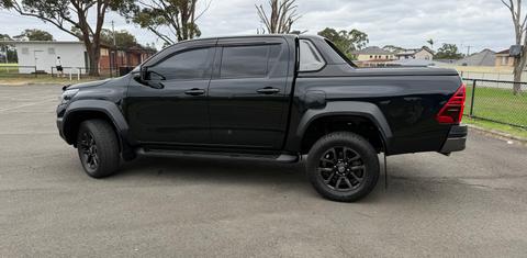 Toyota HILUX 2023