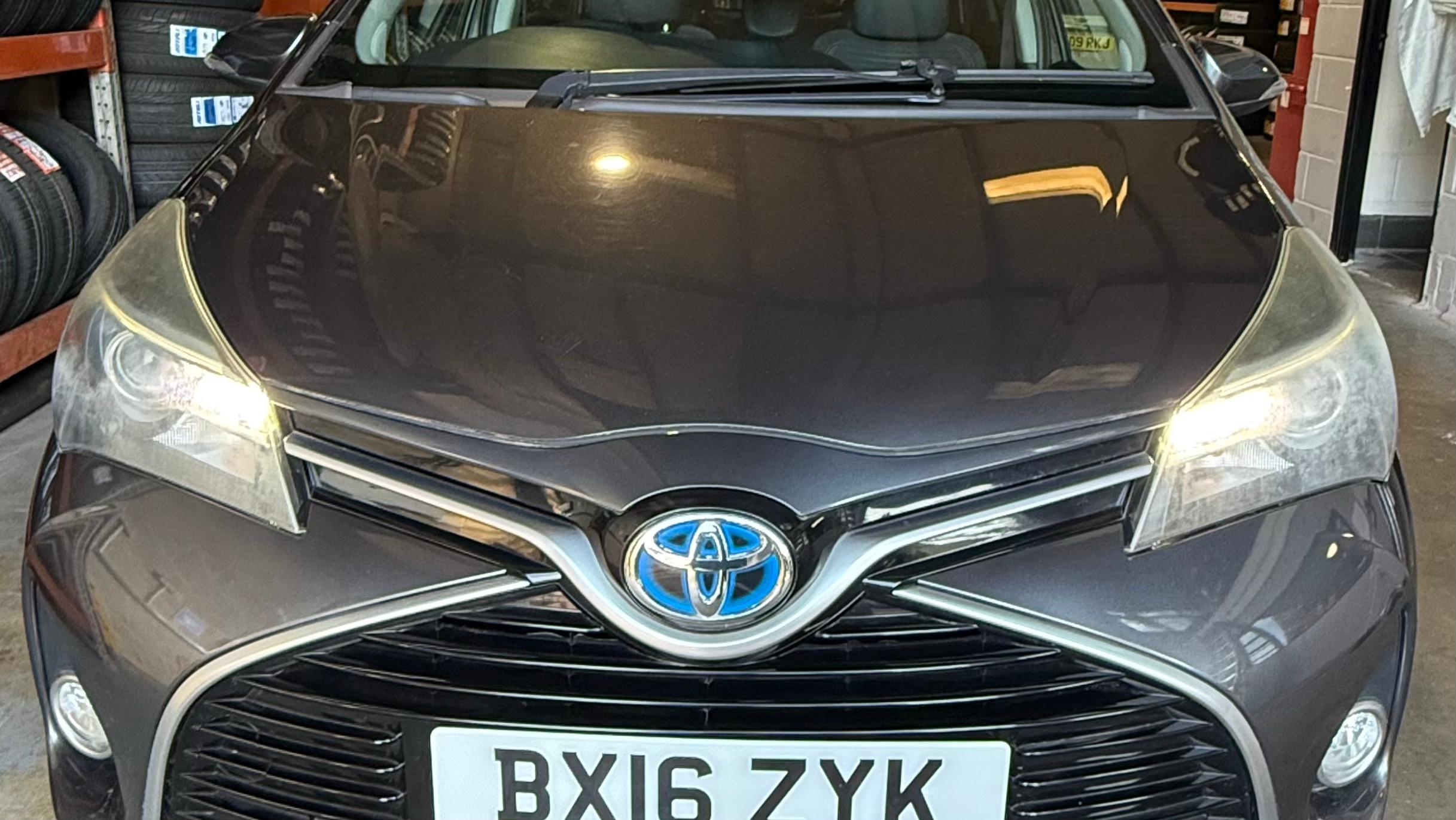 Toyota Yaris 2016 in London