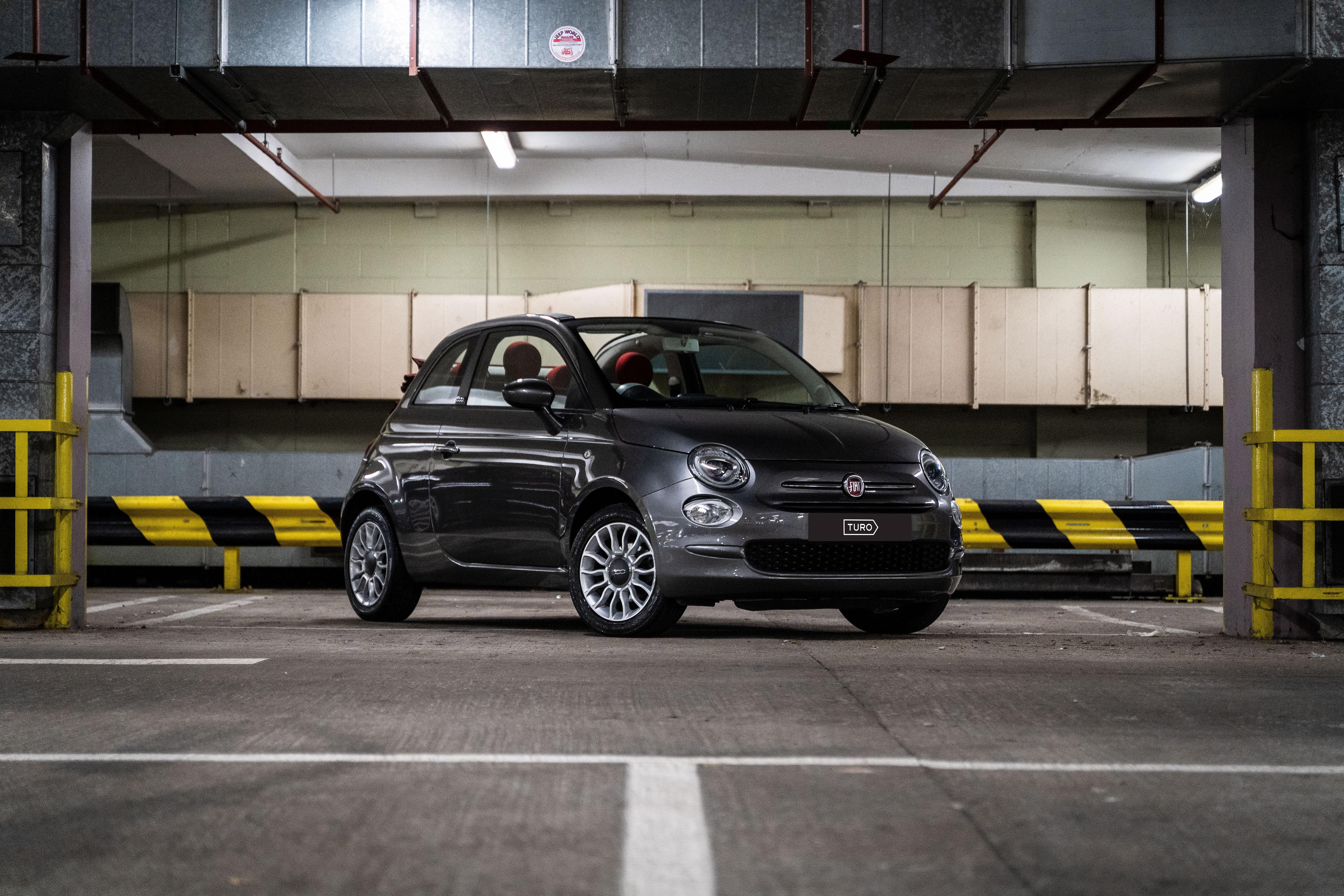 FIAT 500C 2017 in London