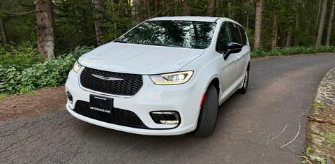 Chrysler Pacifica 2026