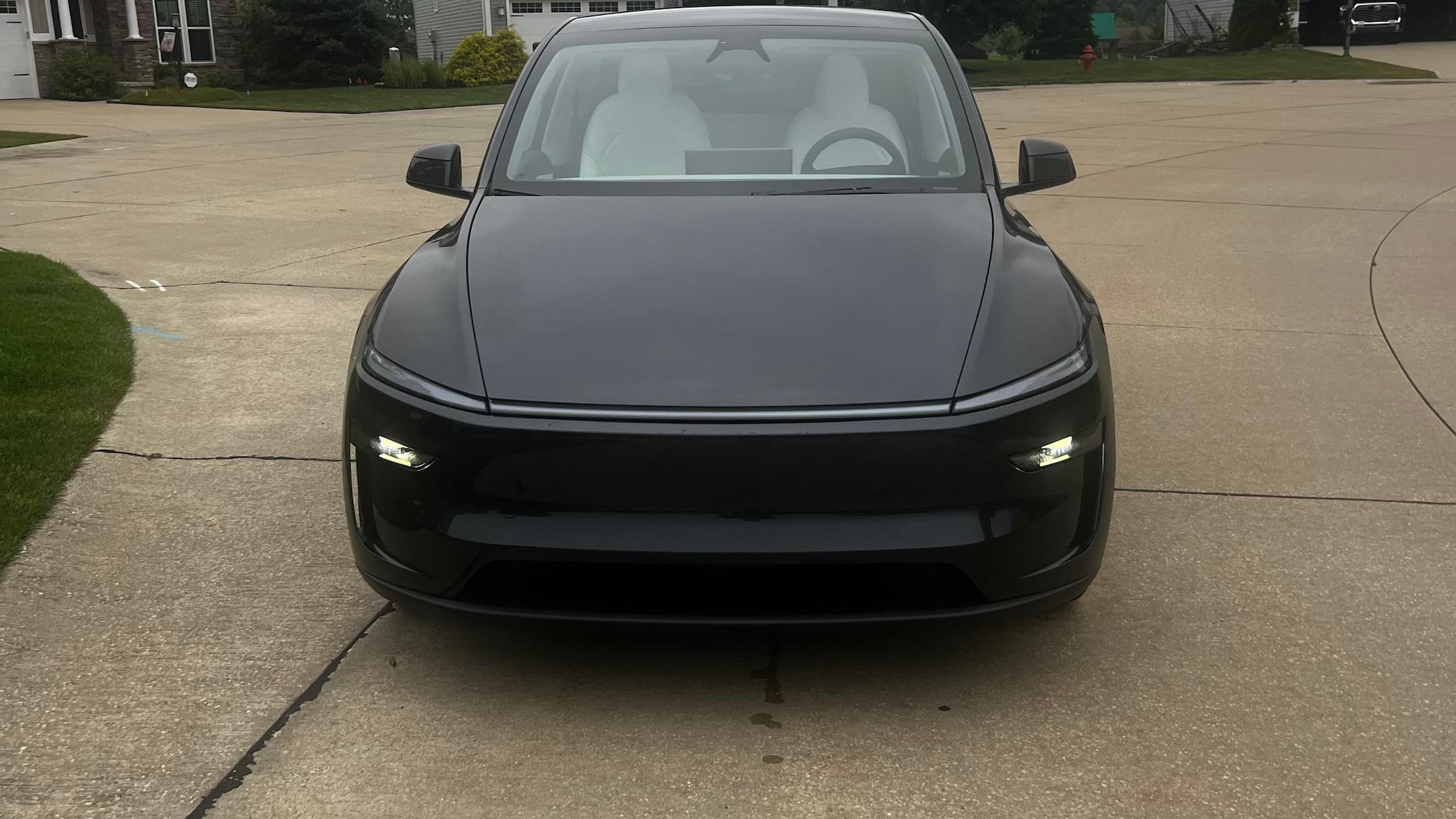 Tesla Model Y 2026 in Medina, OH