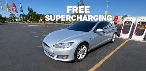Tesla Model S 2016