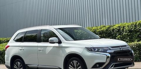 Mitsubishi Outlander 2020