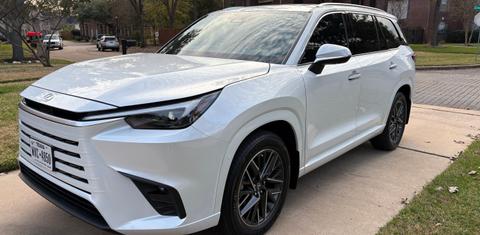 Lexus TX 2026