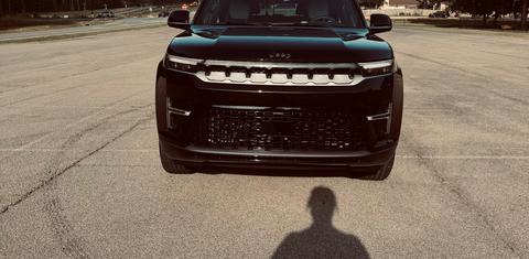 Jeep Grand Wagoneer 2026