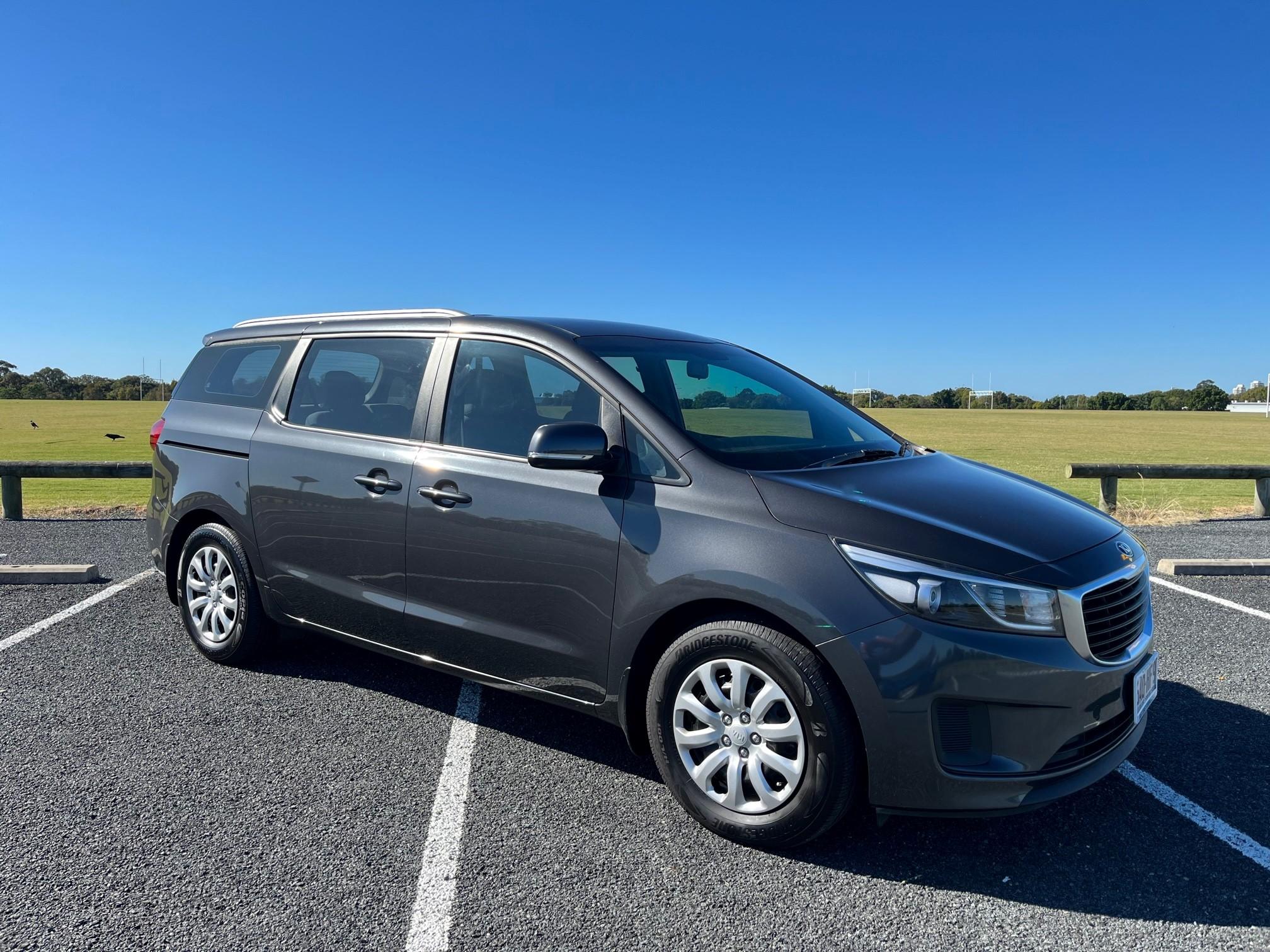 Kia CARNIVAL 2017 in Geebung