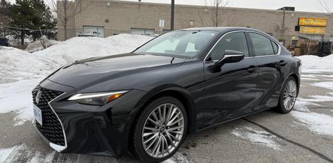 Lexus IS 2022