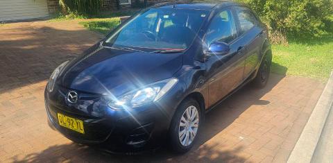 Mazda MAZDA2 2013