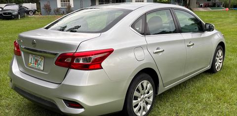 Nissan Sentra 2018
