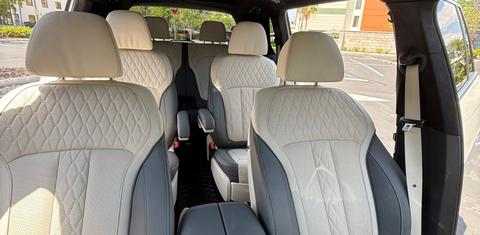 BMW ALPINA XB7 2024